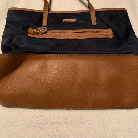 Michael Kors Tote - Picture 2 of 4